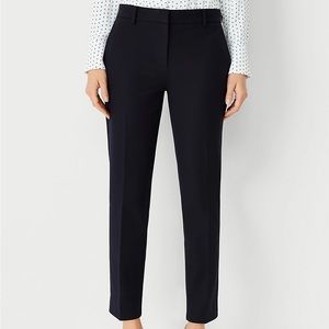 Ann Taylor The Eva Ankle Pant - Navy- Curvy Fit Size 2